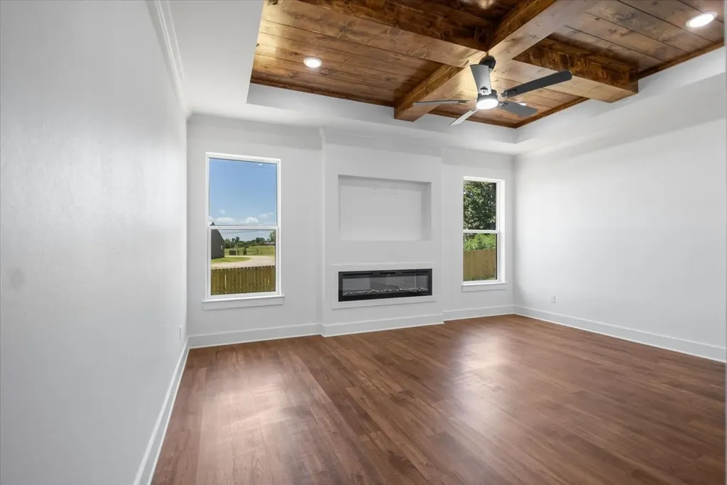 17402 Woodcrest Circle Lindale TX 75771