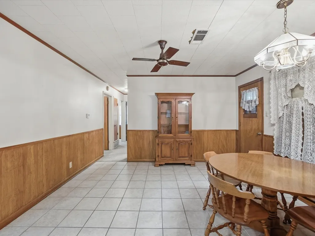 1313 Crestridge Street Ennis TX 75119