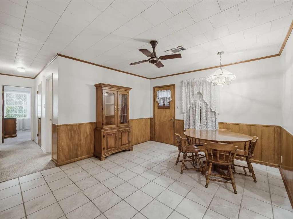 1313 Crestridge Street Ennis TX 75119