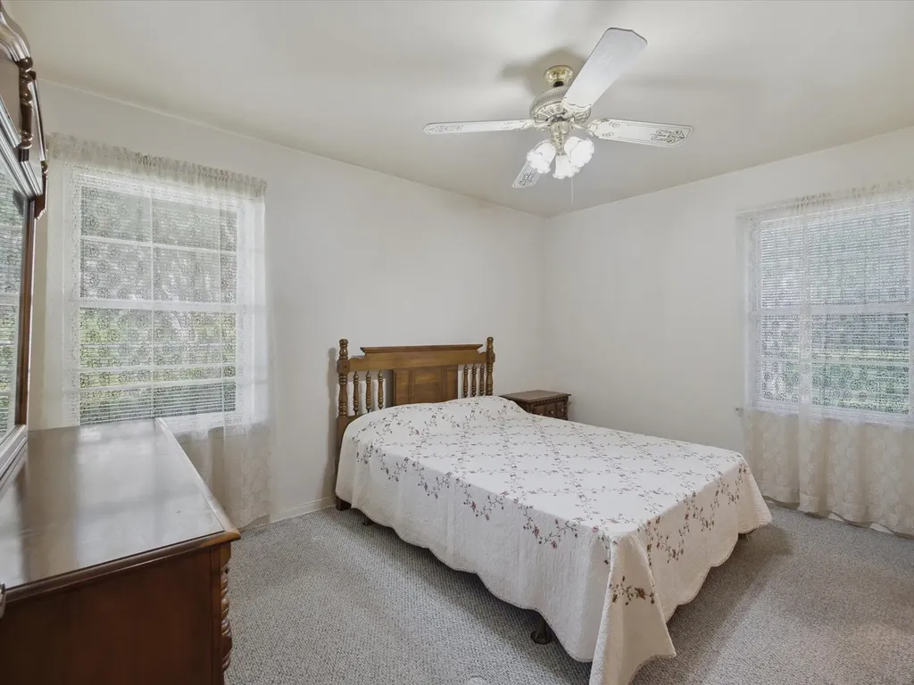 1313 Crestridge Street Ennis TX 75119