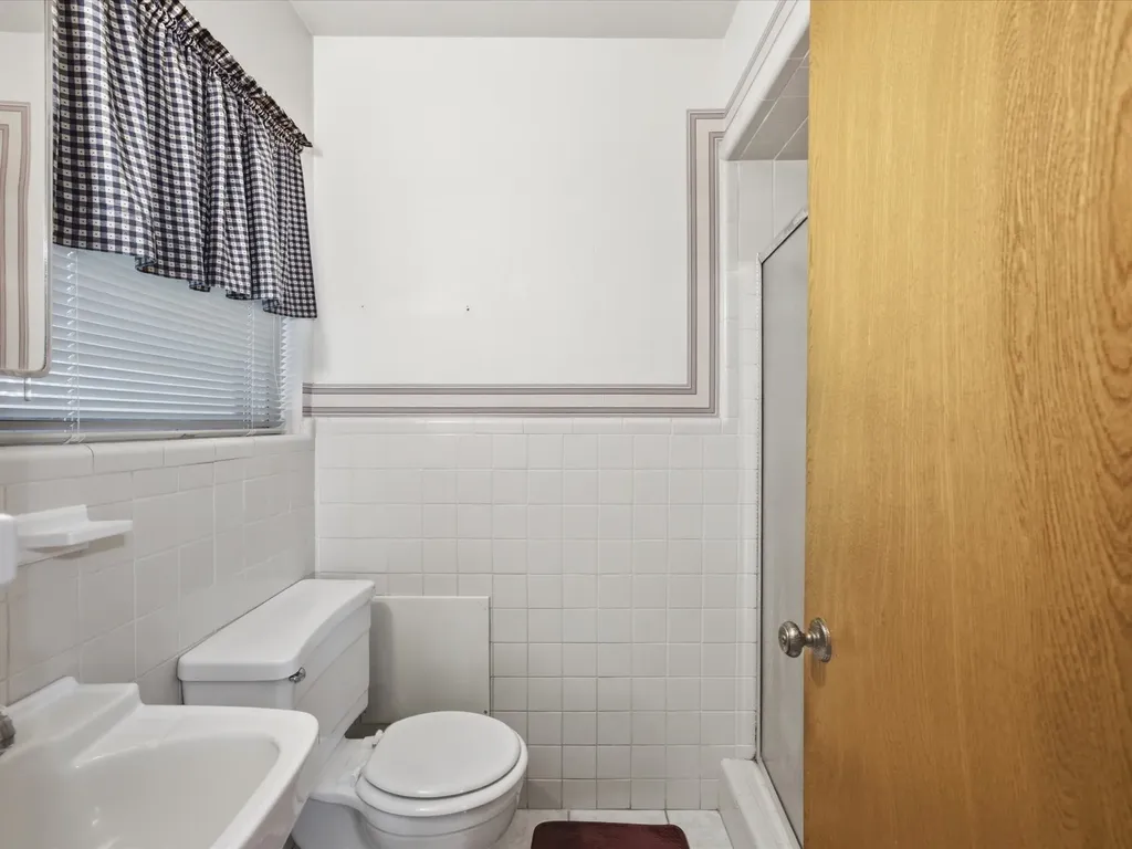 1313 Crestridge Street Ennis TX 75119