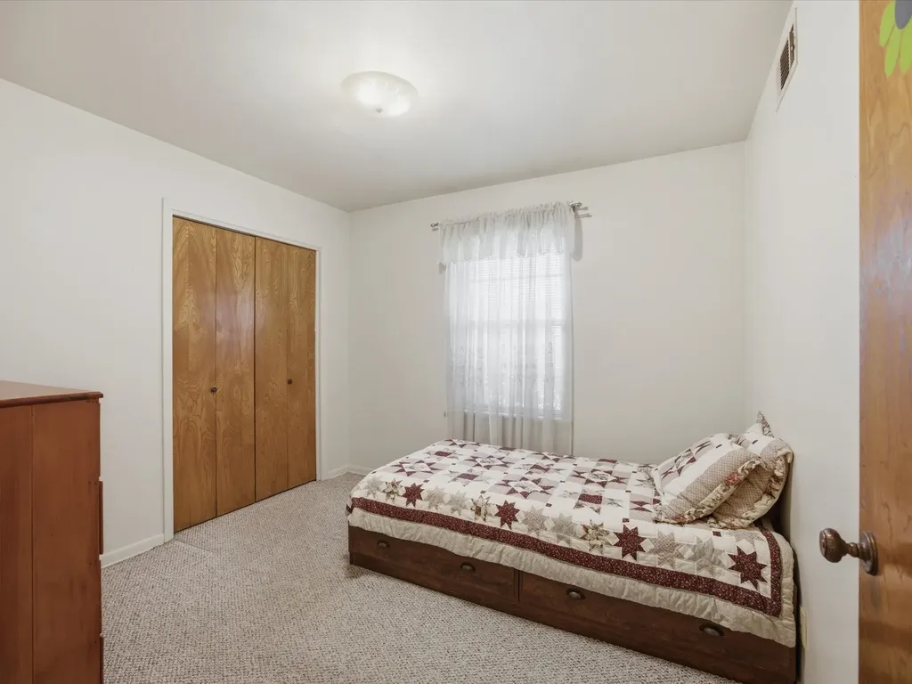 1313 Crestridge Street Ennis TX 75119