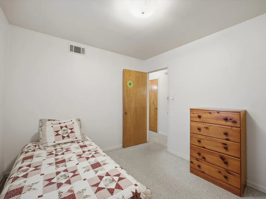 1313 Crestridge Street Ennis TX 75119