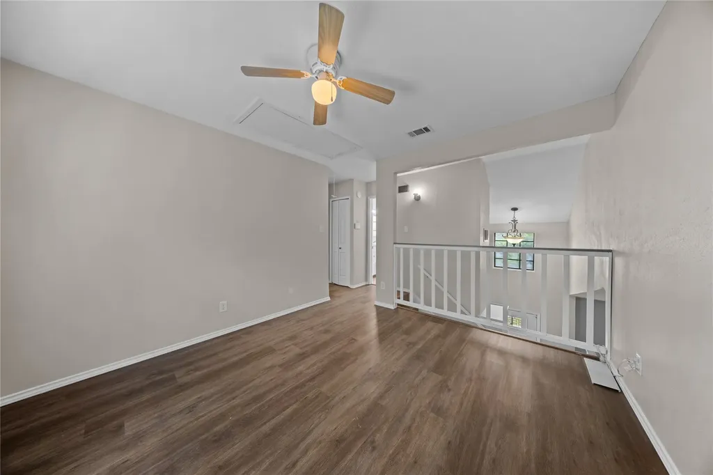 11136 Mccree Road Dallas TX 75238