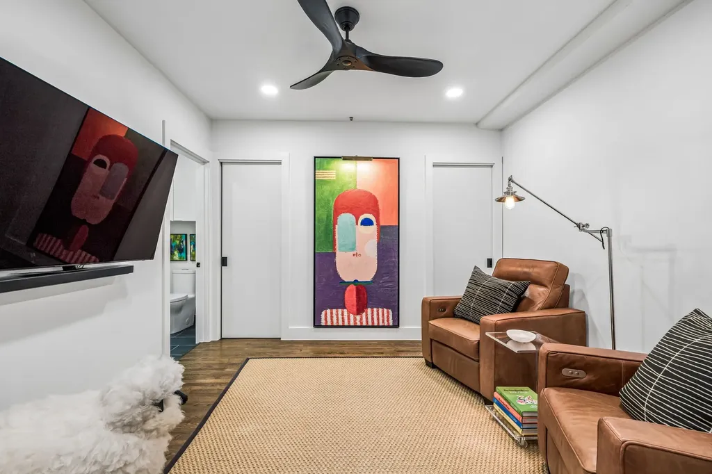 1999 Mckinney Avenue Dallas TX 75201