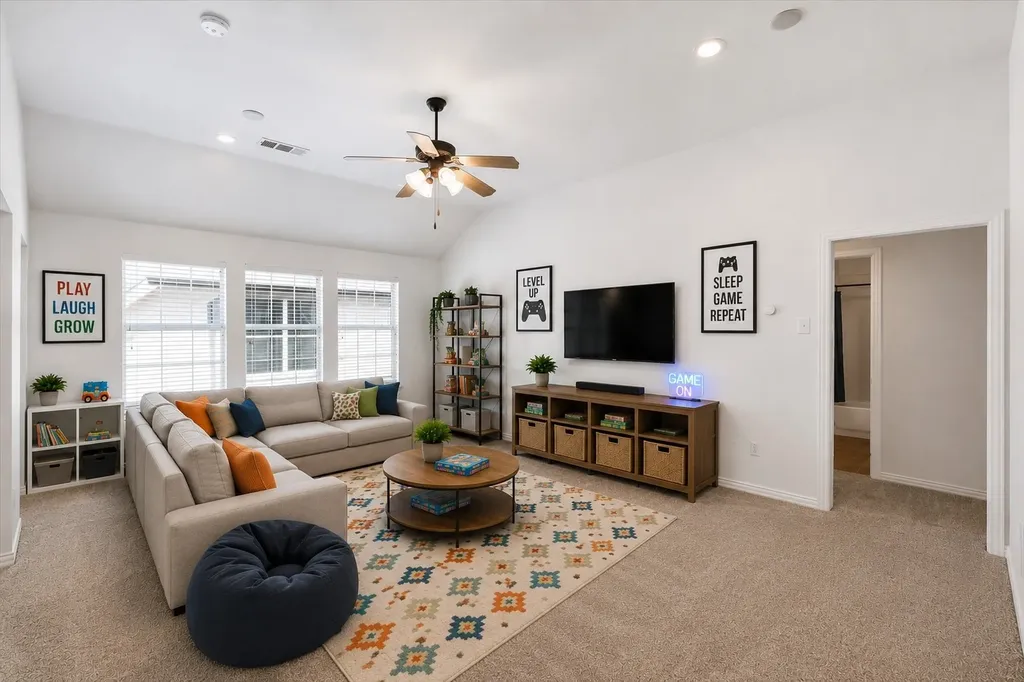 8210 Carter Street Lantana TX 76226