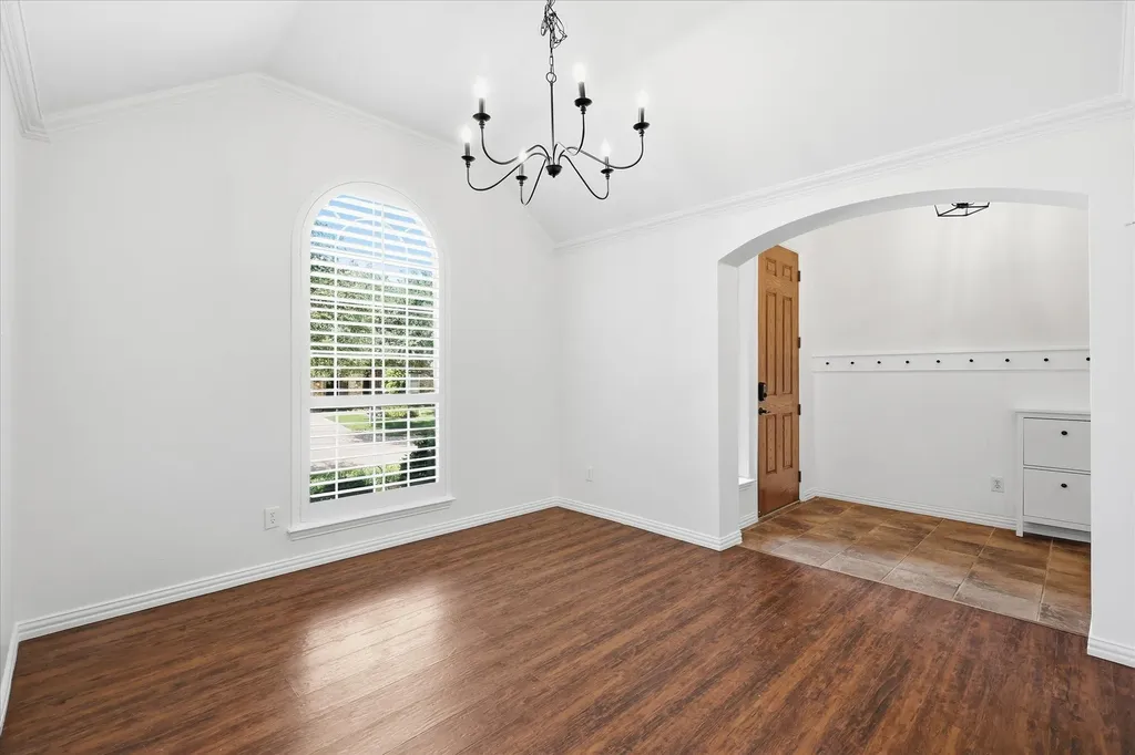 8210 Carter Street Lantana TX 76226
