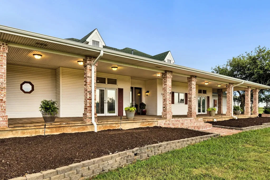 13116 Hillcrest Boulevard Fort Worth TX 76244