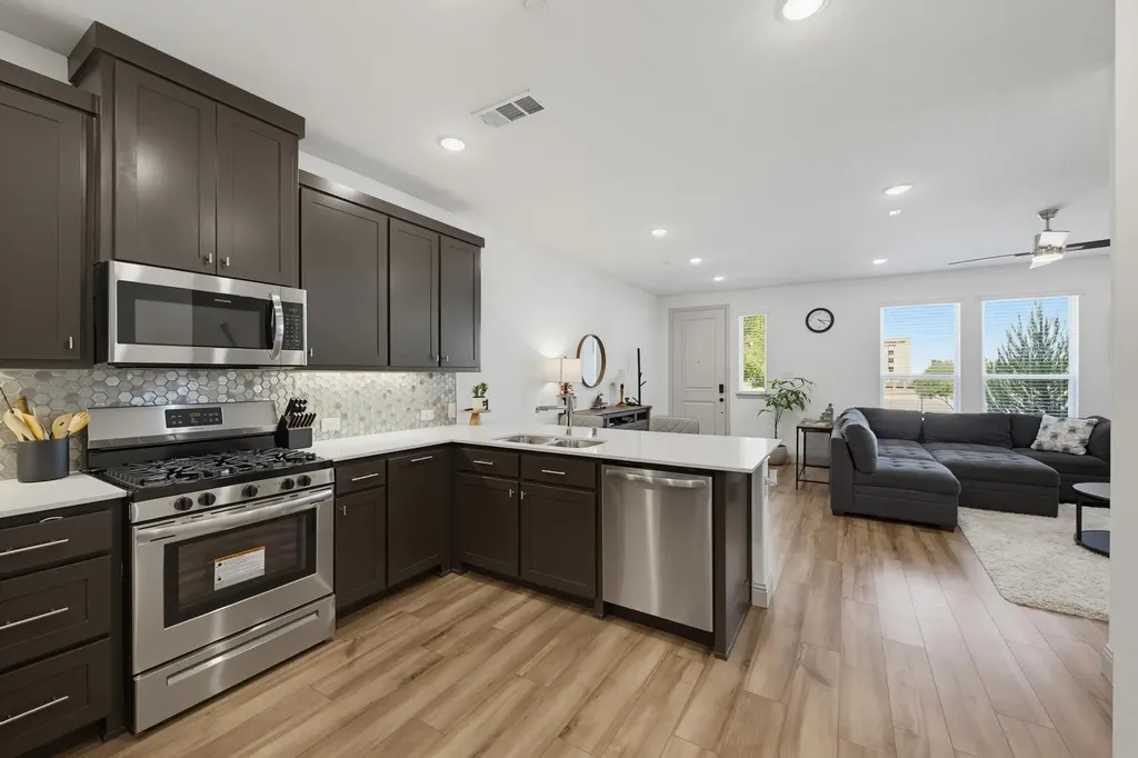 4345 Union Street North Richland Hills TX 76180