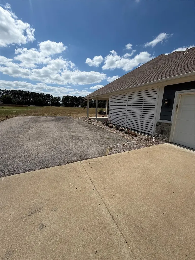 6401 Palomino Court Athens TX 75752