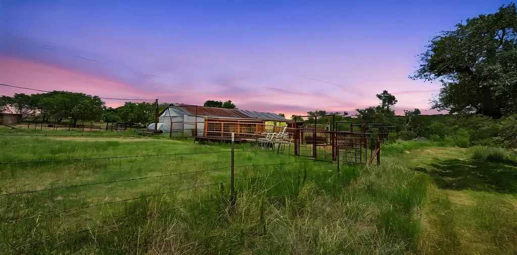 2875 County Road 610 Hamilton TX 76531
