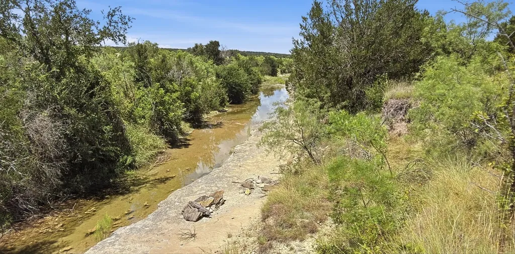 2875 County Road 610 Hamilton TX 76531
