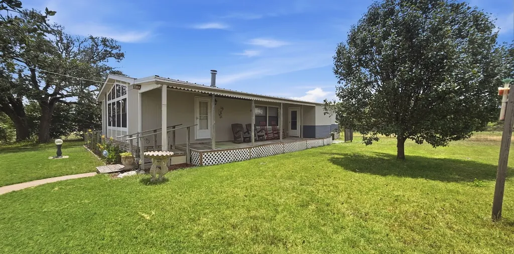 2875 County Road 610 Hamilton TX 76531