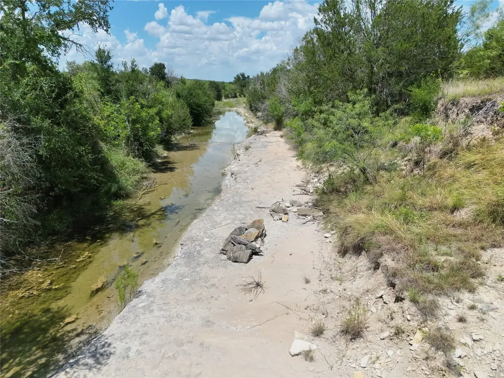 2875 County Road 610 Hamilton TX 76531