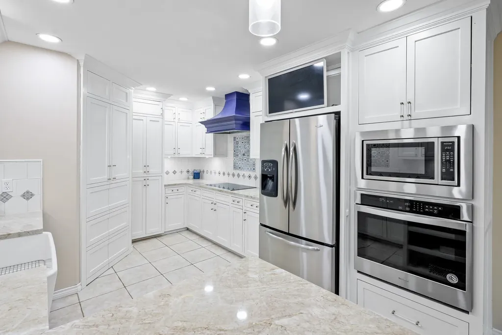 10519 Ravenscroft Drive Dallas TX 75230