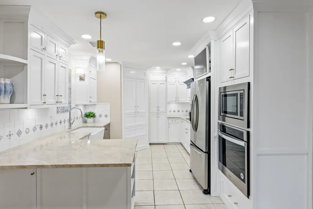 10519 Ravenscroft Drive Dallas TX 75230