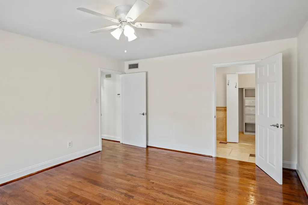 10519 Ravenscroft Drive Dallas TX 75230