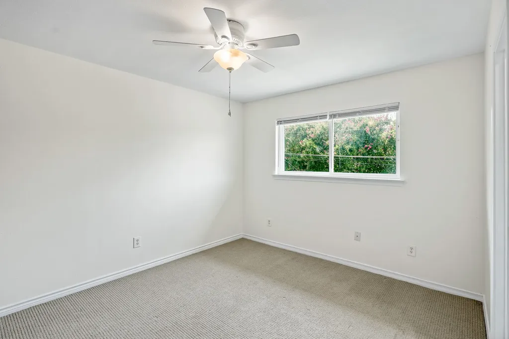 10519 Ravenscroft Drive Dallas TX 75230