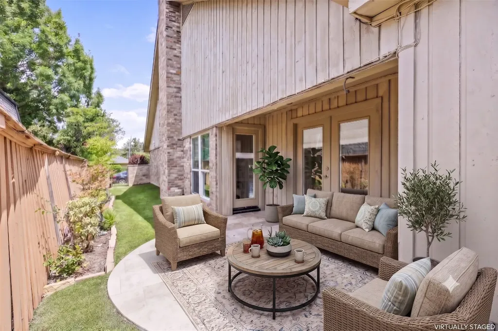 10519 Ravenscroft Drive Dallas TX 75230