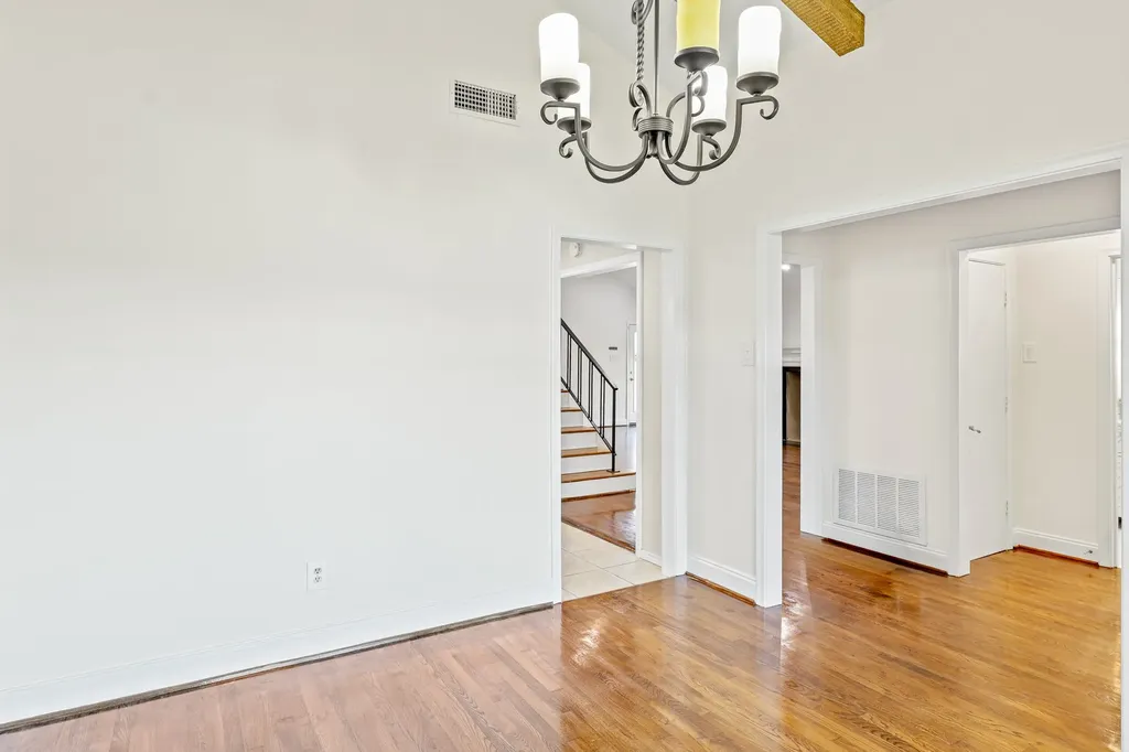 10519 Ravenscroft Drive Dallas TX 75230