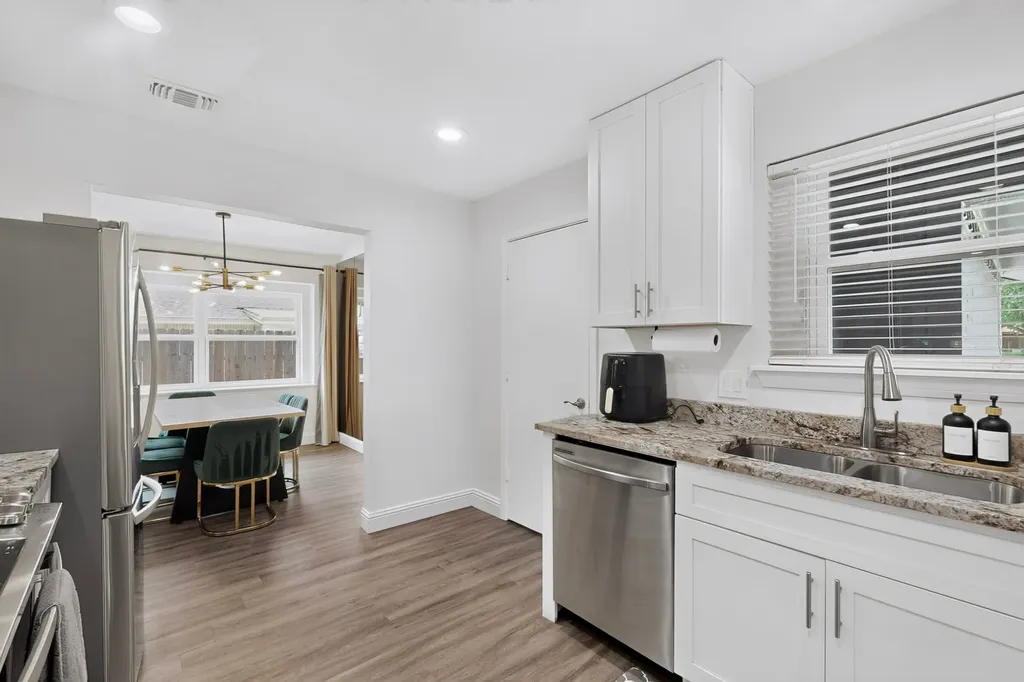 3508 Grande Bulevar Irving TX 75062