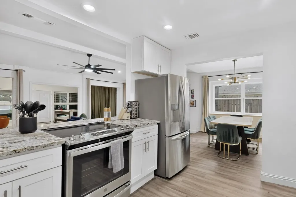 3508 Grande Bulevar Irving TX 75062