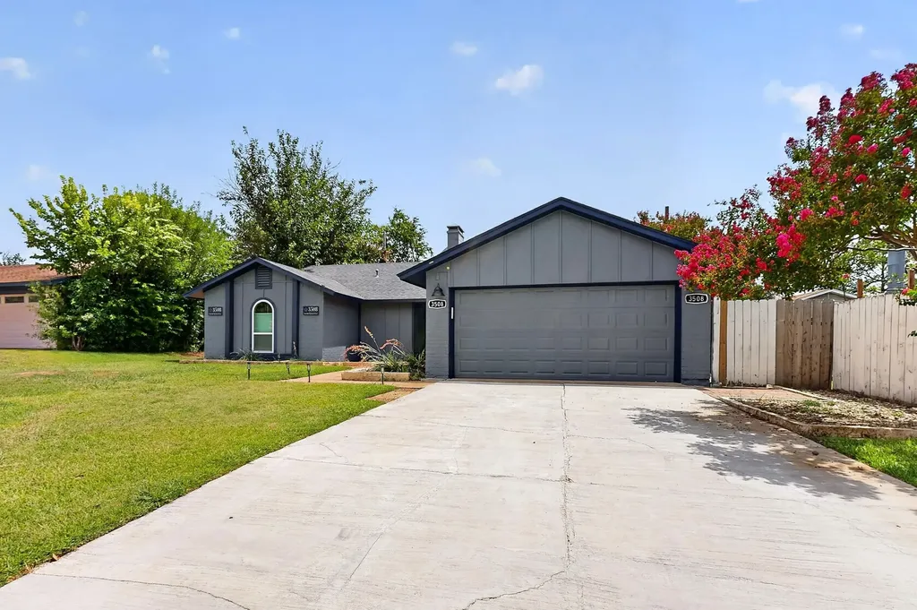 3508 Grande Bulevar Irving TX 75062