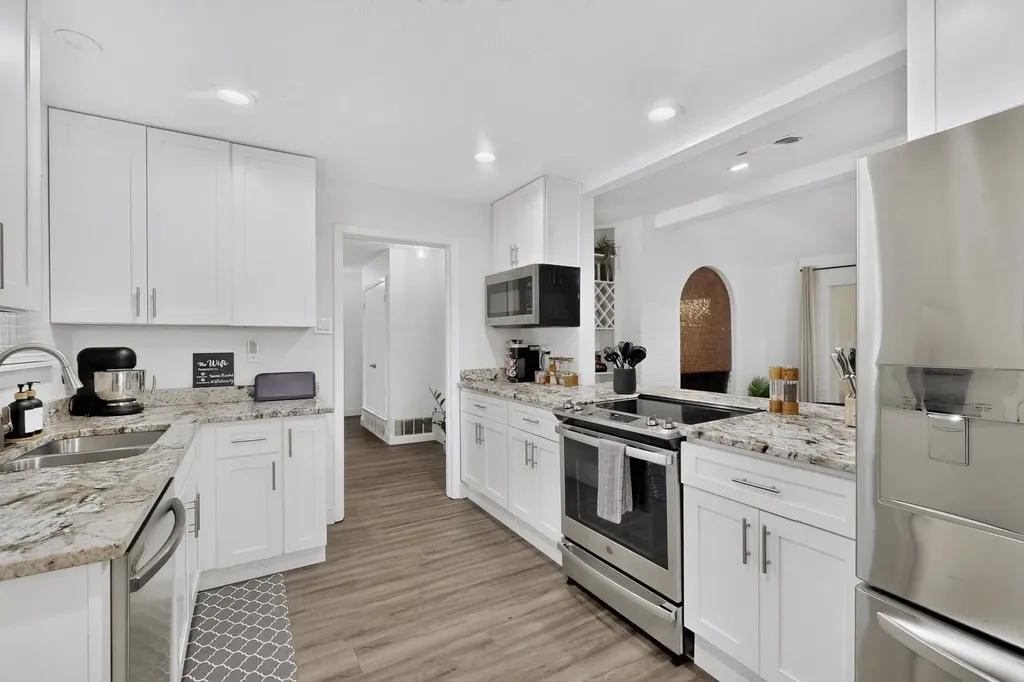 3508 Grande Bulevar Irving TX 75062