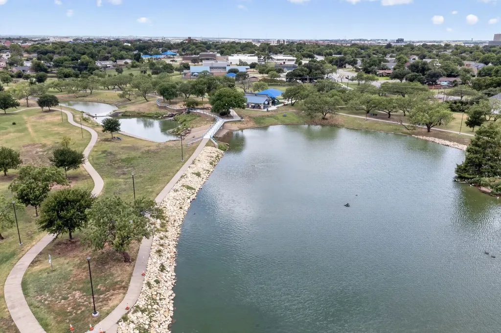 3508 Grande Bulevar Irving TX 75062
