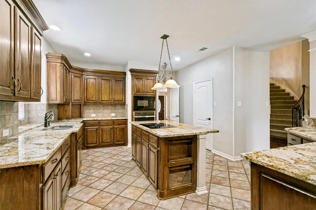 2208 Scenic Drive Plano TX 75025