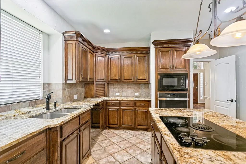 2208 Scenic Drive Plano TX 75025