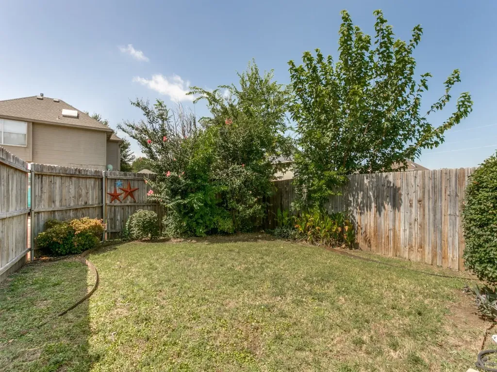 1428 Ross Drive Lewisville TX 75067