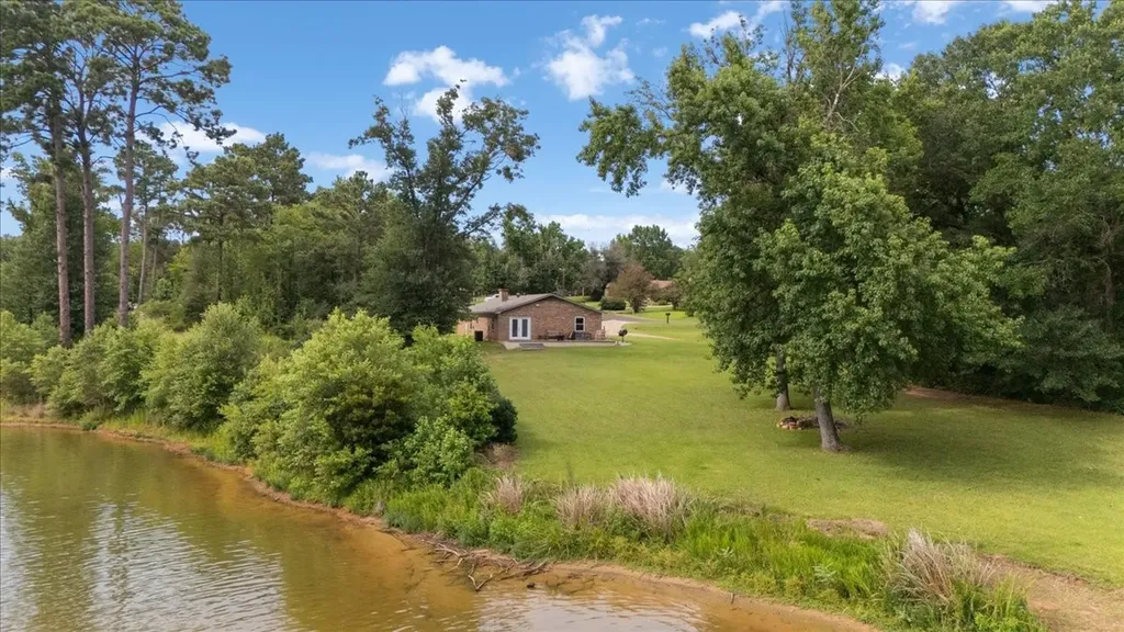 222 County Road 4850 Winnsboro TX 75494