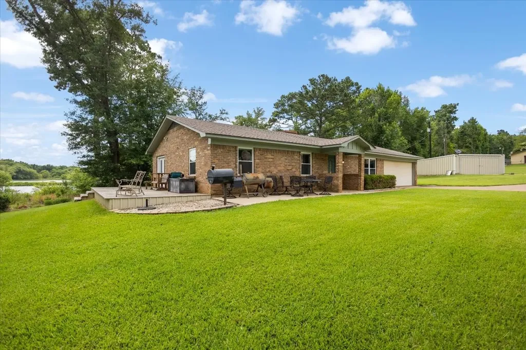 222 County Road 4850 Winnsboro TX 75494