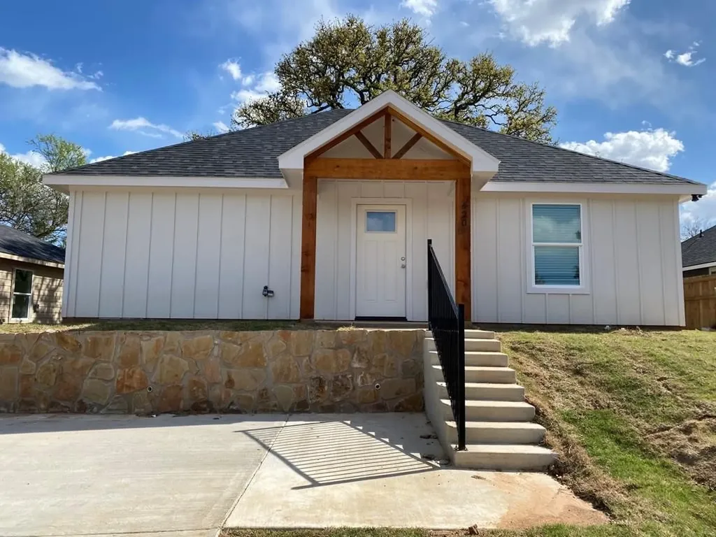 420 E Shepherd Street Denison TX 75021