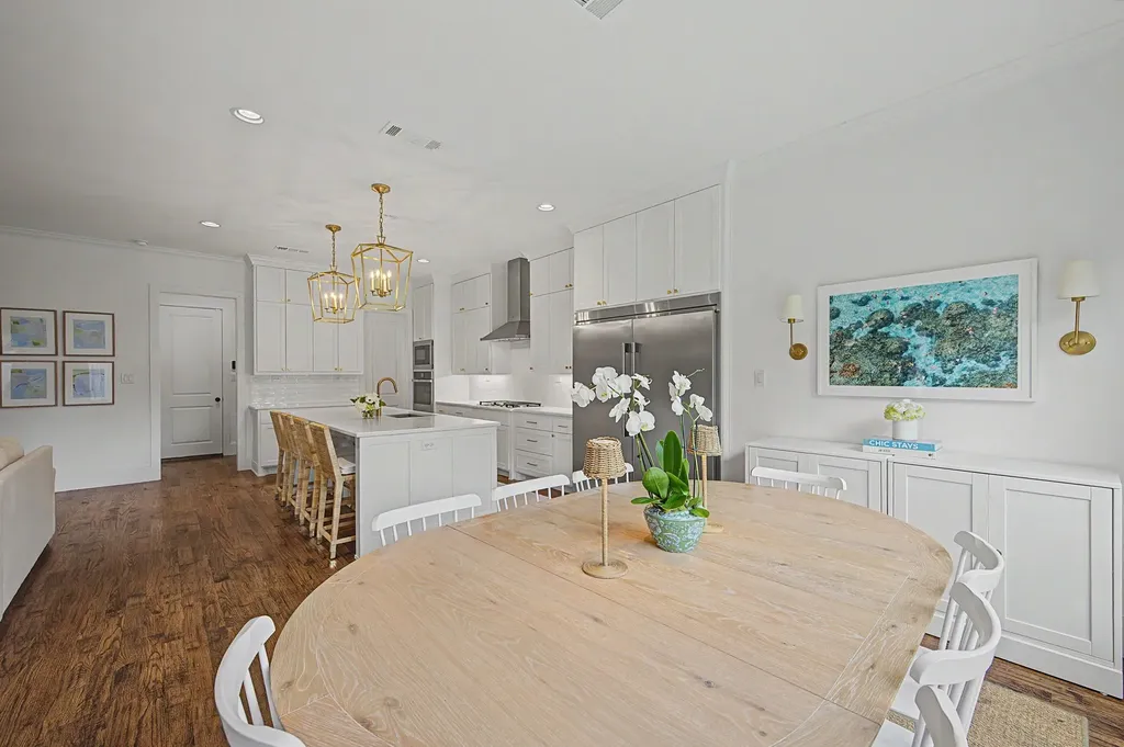 559 Coolair Drive Dallas TX 75218