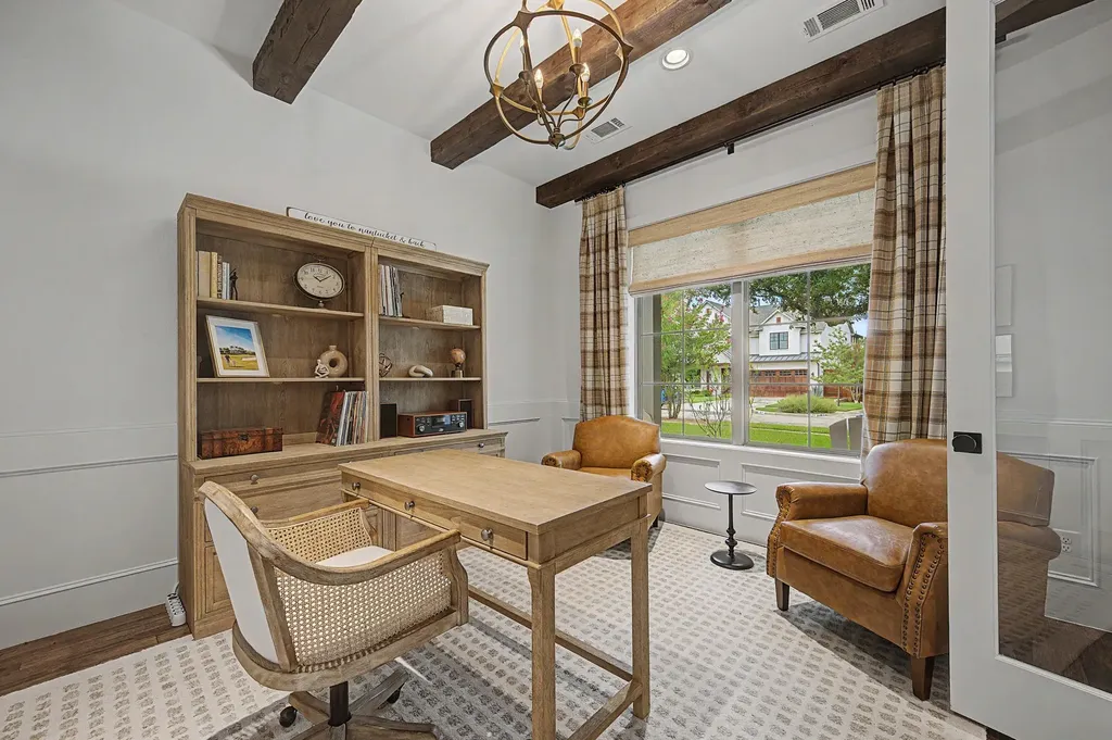559 Coolair Drive Dallas TX 75218