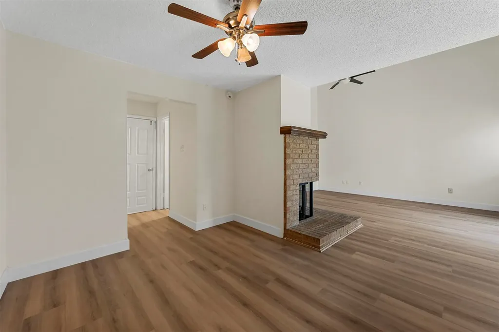 2904 Nova Drive Garland TX 75044