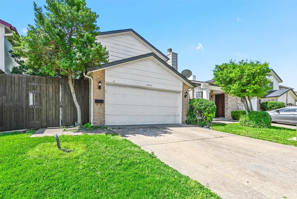 2904 Nova Drive Garland TX 75044