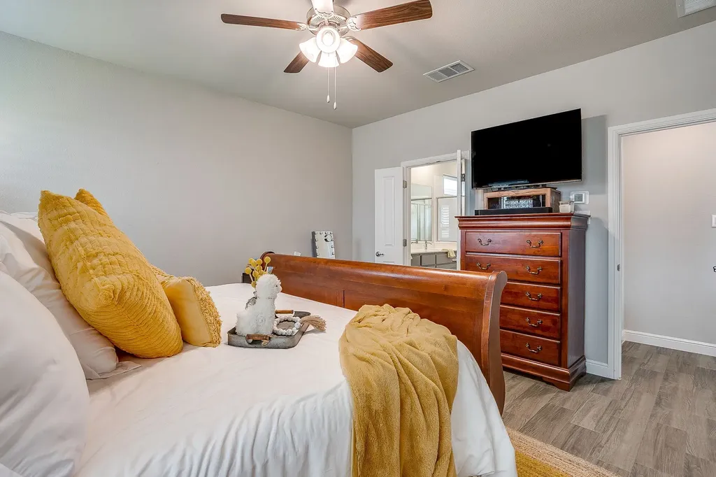 1201 Kerrville Lane Weatherford TX 76087