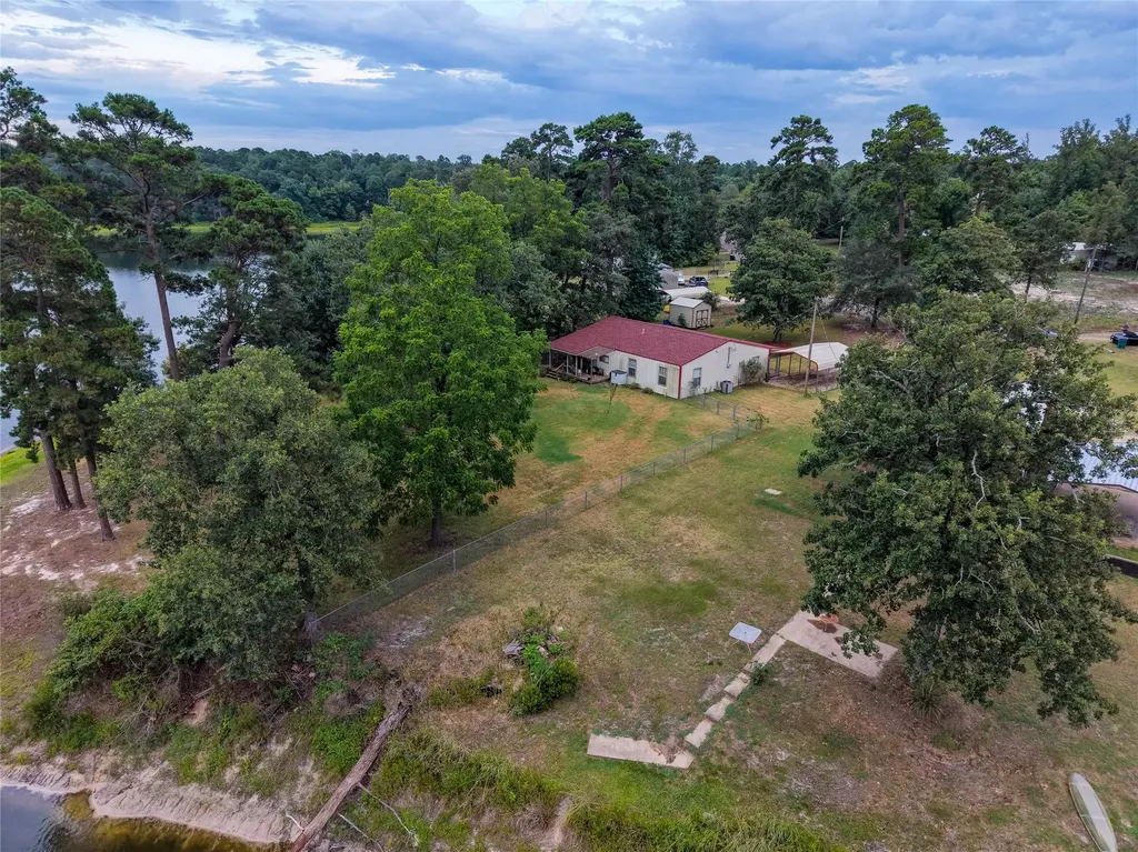 1411 Raintree Lakes Circle Big Sandy TX 75755