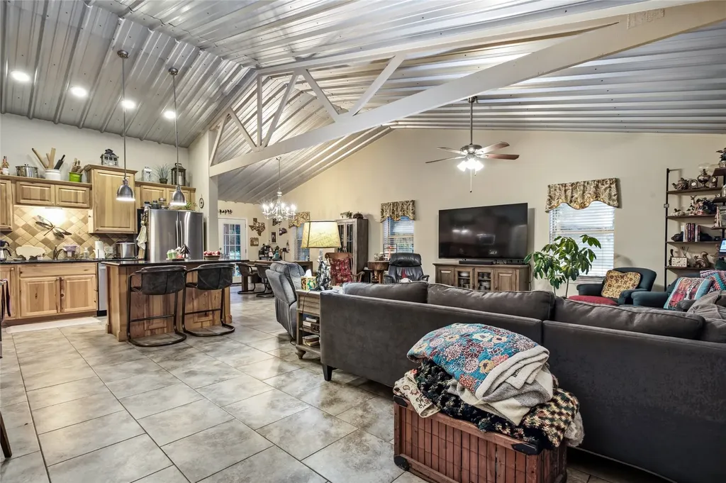 1411 Raintree Lakes Circle Big Sandy TX 75755
