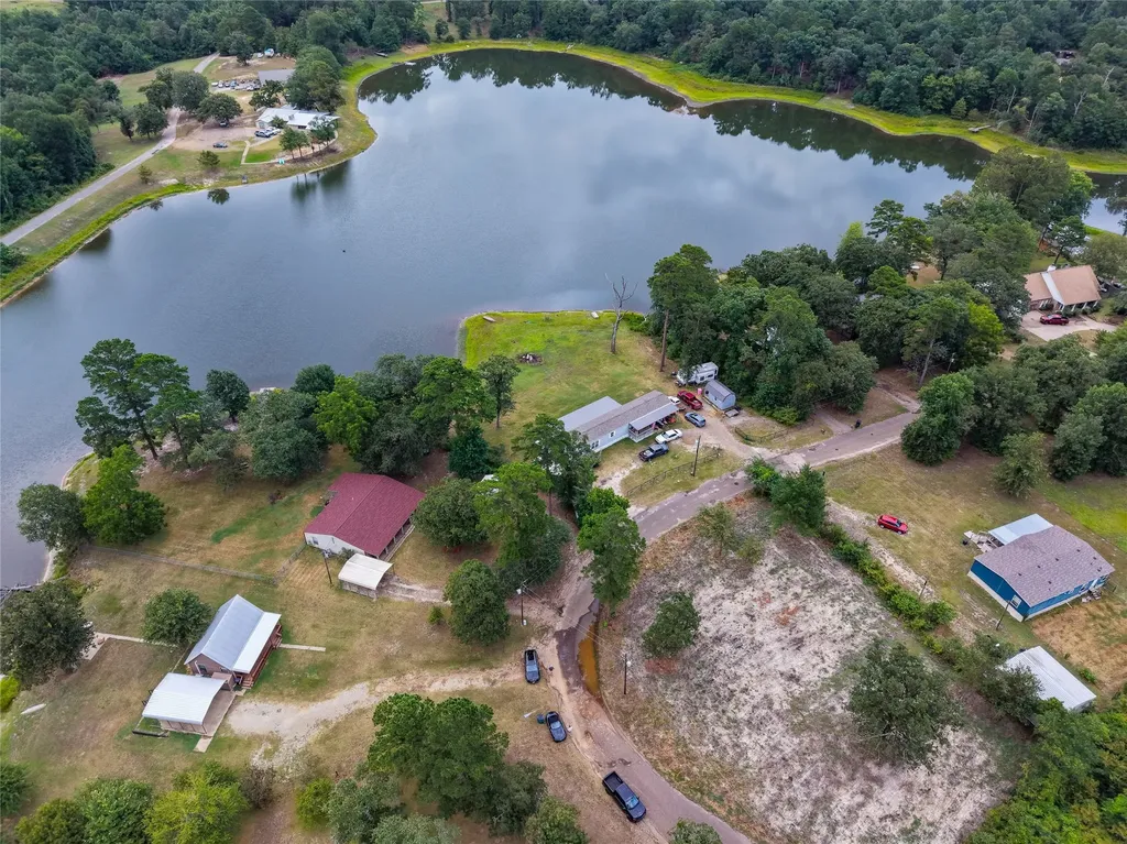 1411 Raintree Lakes Circle Big Sandy TX 75755