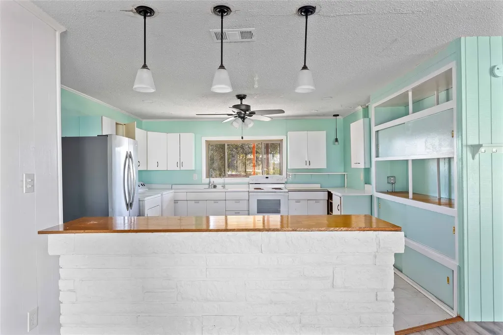 2609 Coggin Avenue Brownwood TX 76801