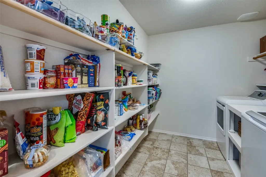 728 Falcon Road Saginaw TX 76131