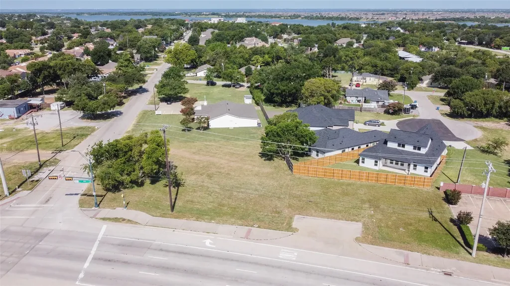 7501 Main Street The Colony TX 75056