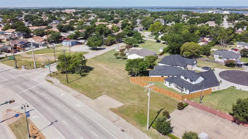 7501 Main Street The Colony TX 75056