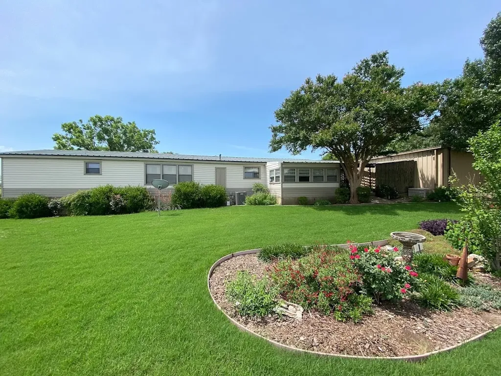 245 Private Road 4214 Decatur TX 76234