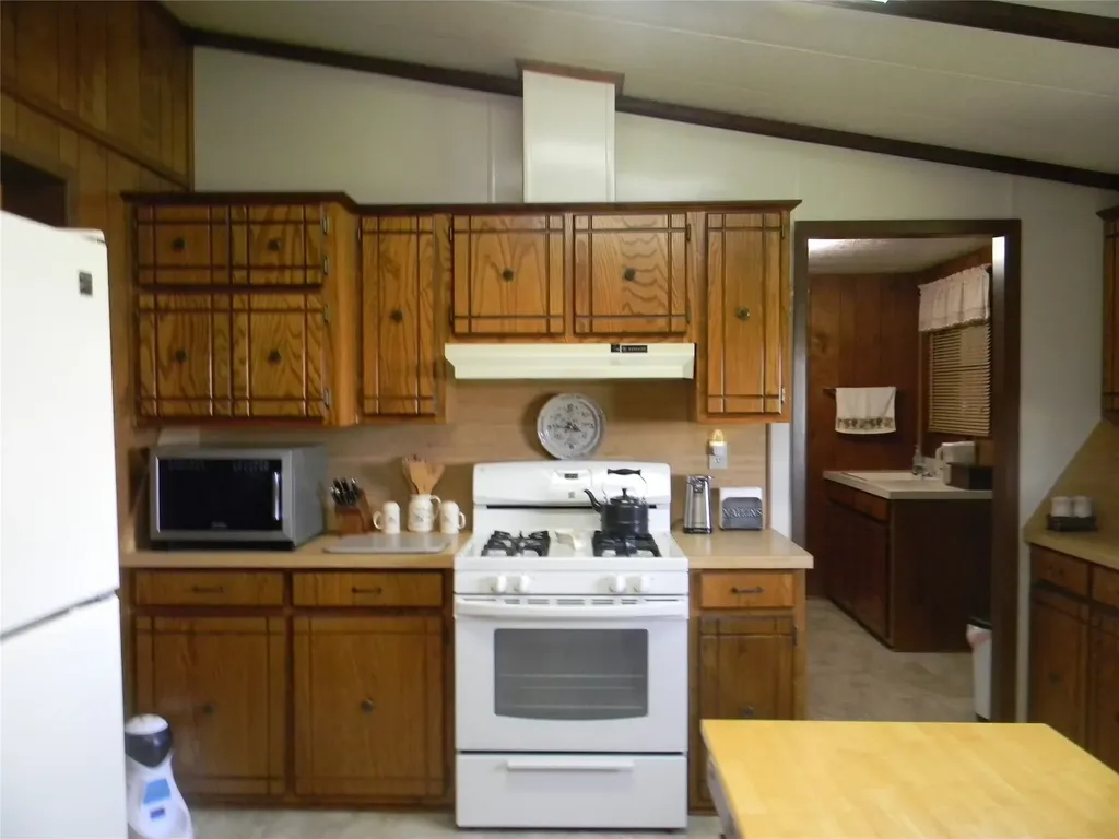 245 Private Road 4214 Decatur TX 76234