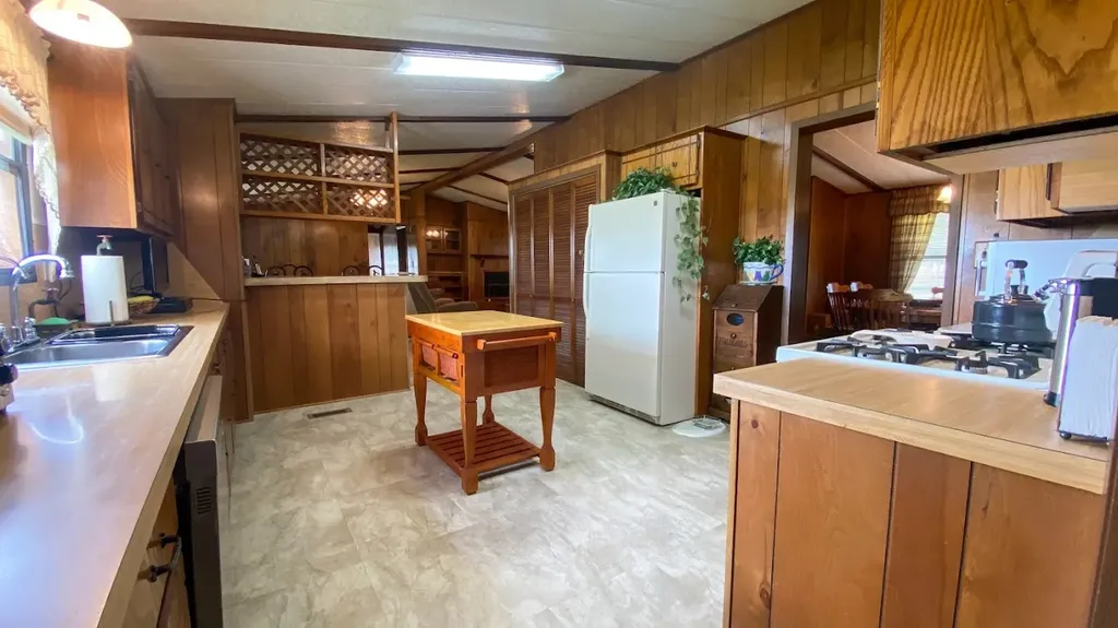 245 Private Road 4214 Decatur TX 76234
